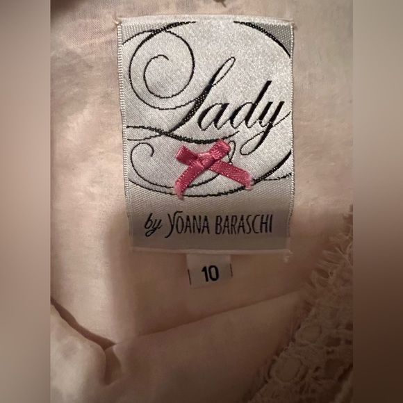 Cream lace dress with belt size 10 - Picture 4 of 4